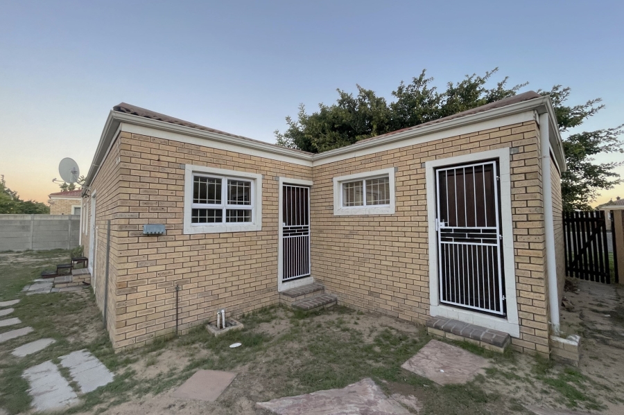 3 Bedroom Property for Sale in Windsor Park Estate Western Cape